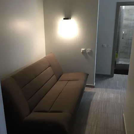 Apartment Marazlievskaya Lanzheron *